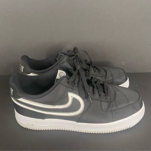 Nike Air Force 1 Low Reverse Stitch Black Sneakers Size 11.5